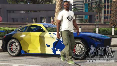 Gift t-shirt in GTA Online