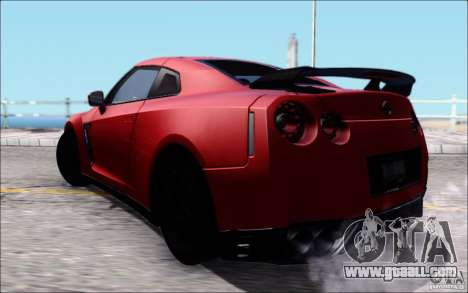 Nissan GTR 2011 Egoist (version with dirt) for GTA San Andreas