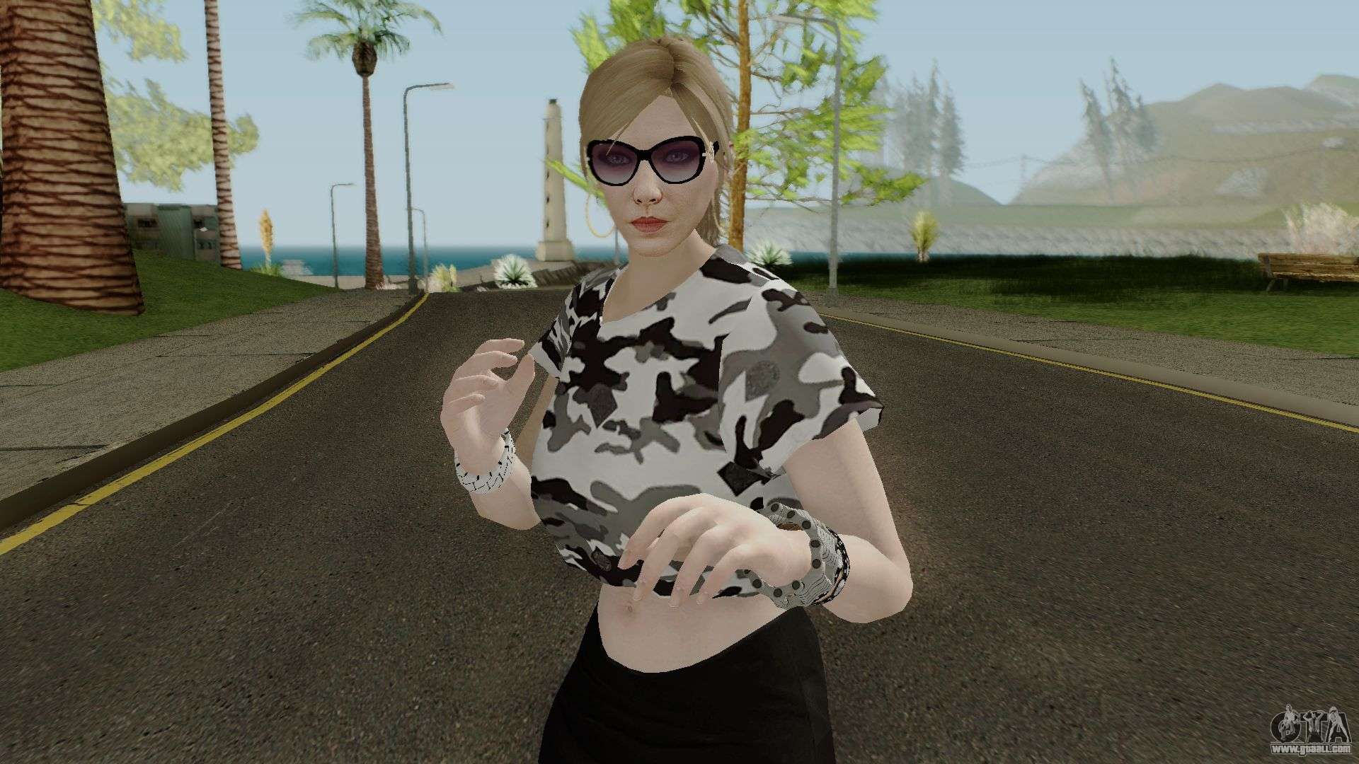 Download Random female skin from GTA Online # 9 for GTA San Andreas