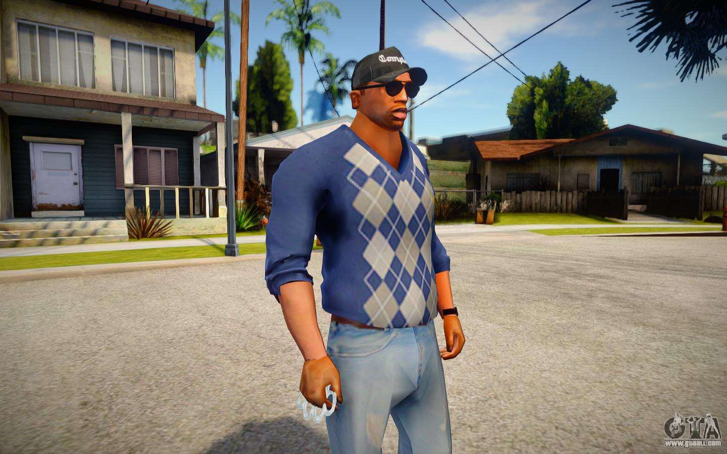 grand theft auto v - Is there a way to save an outfit in GTA V  single-player Story Mode? - Arqade